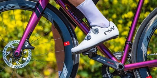 Road bike cleats: the steps you need to know to adjust them